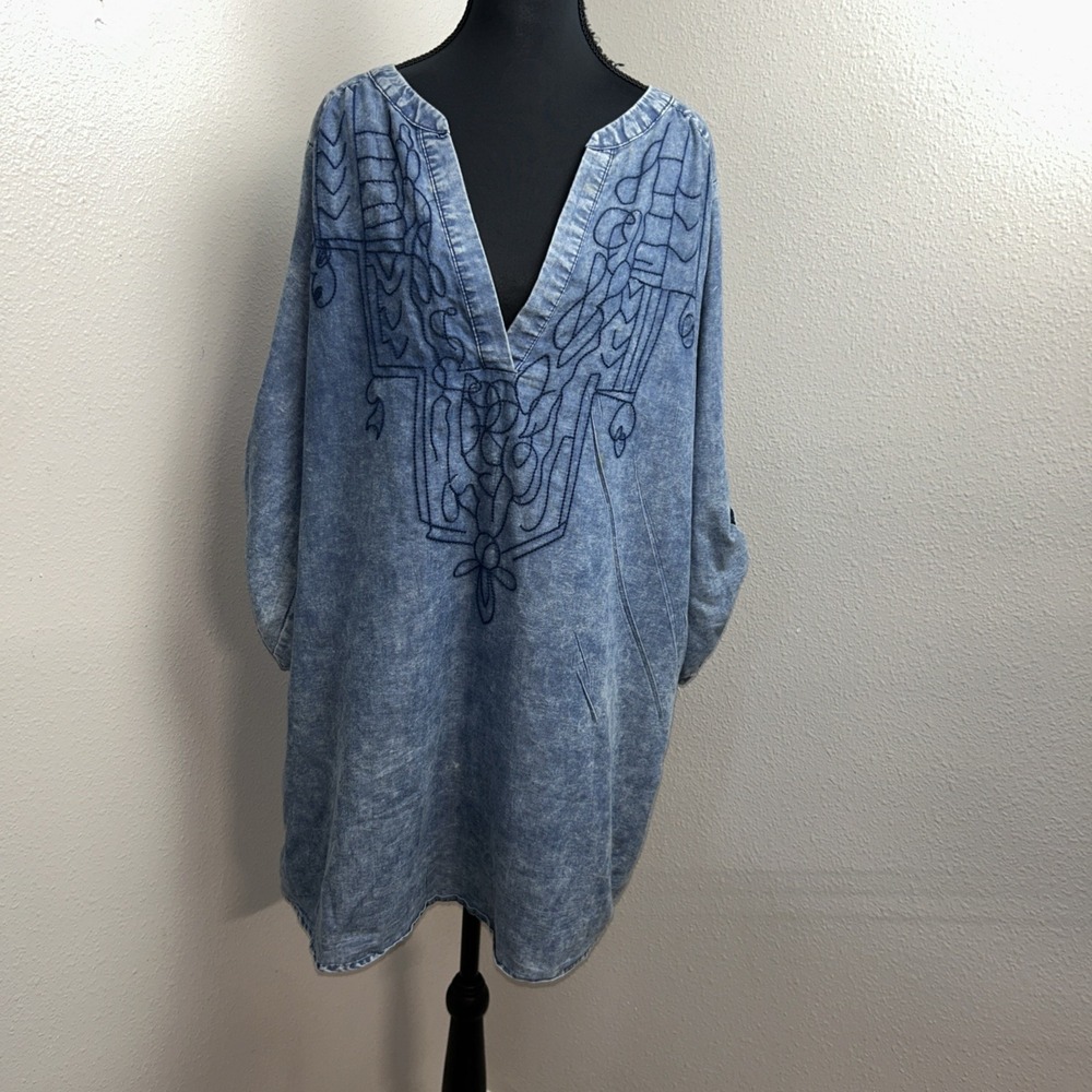 Enโ Creme Cambray Blouse Women's 2x Acid Wash Floral Neck Detail Cottage Boho